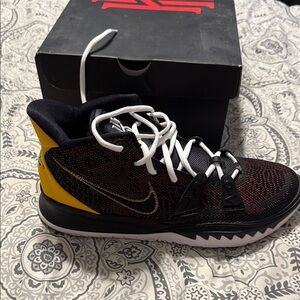 Nike- Kyrie 7. Size 10.5